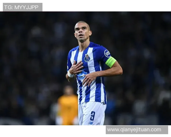 我心中最具传奇色彩的足球球星及其不朽的运动精神 我心中最具传奇色彩的足球球星及其不朽的运动精神