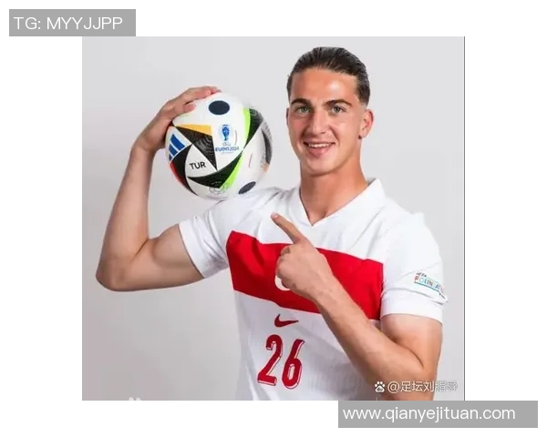 新兴足球新星崭露头角引领未来 球场之上的潜力与挑战并存